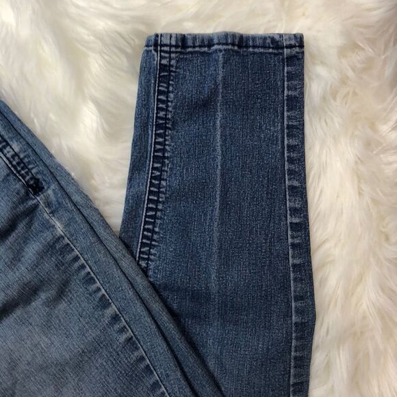 DKNY Skinny Stretch Jeans 8 - Picture 4 of 16